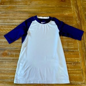 Boys Nike dri-fit shirt, sz xs